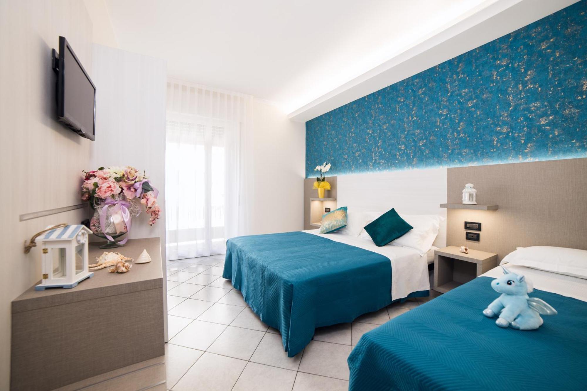 Viva Beach Hotel Rimini Ngoại thất bức ảnh