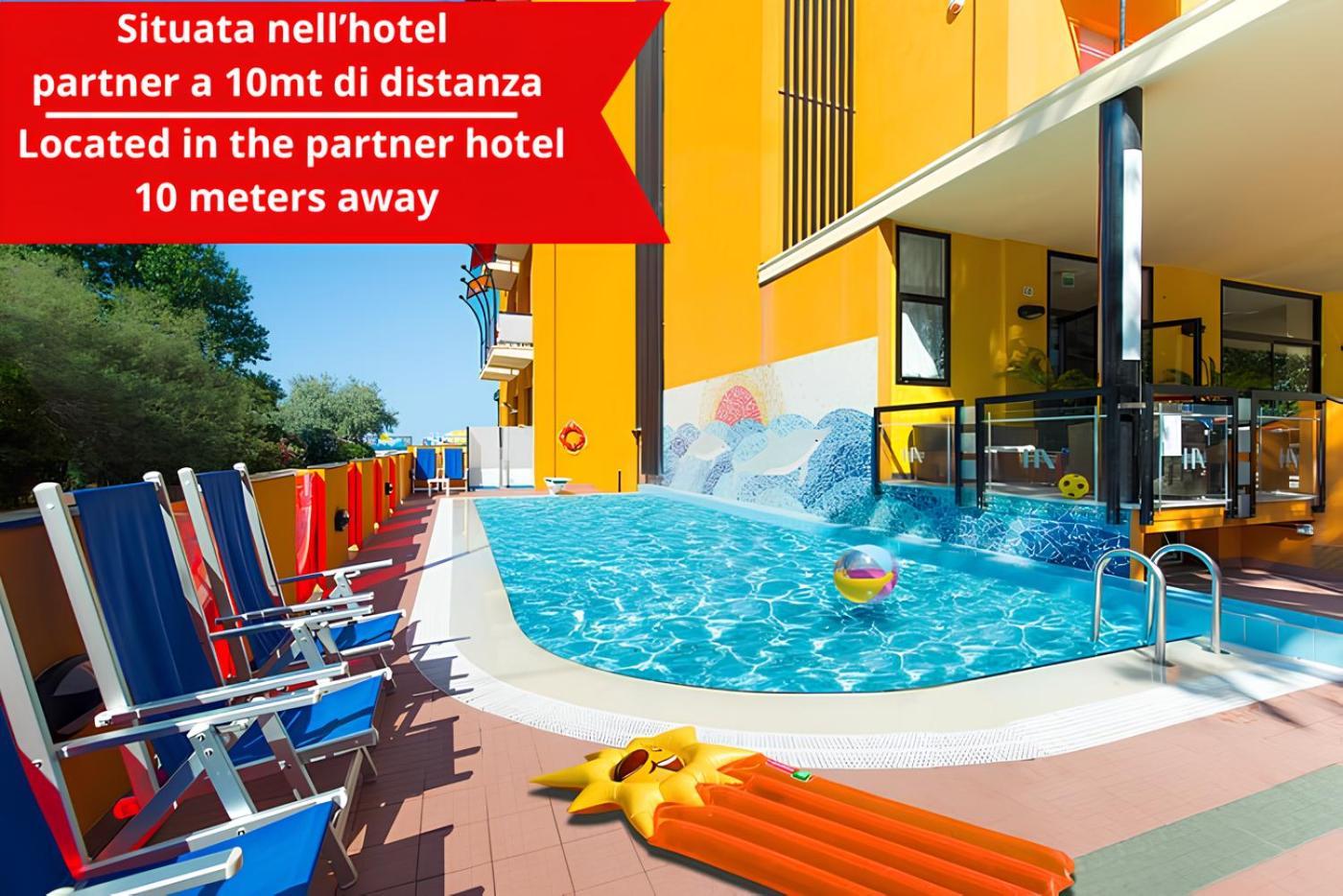 Viva Beach Hotel Rimini Ngoại thất bức ảnh